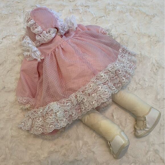 Vintage Sleeping Baby Doll Real Looking Porcelain Doll - Picture 7 of 12